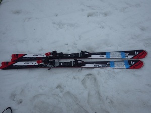 1415ski_02.jpg